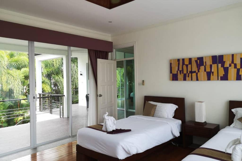 4 Bedroom Villa Kamala Beach Phuket מראה חיצוני תמונה