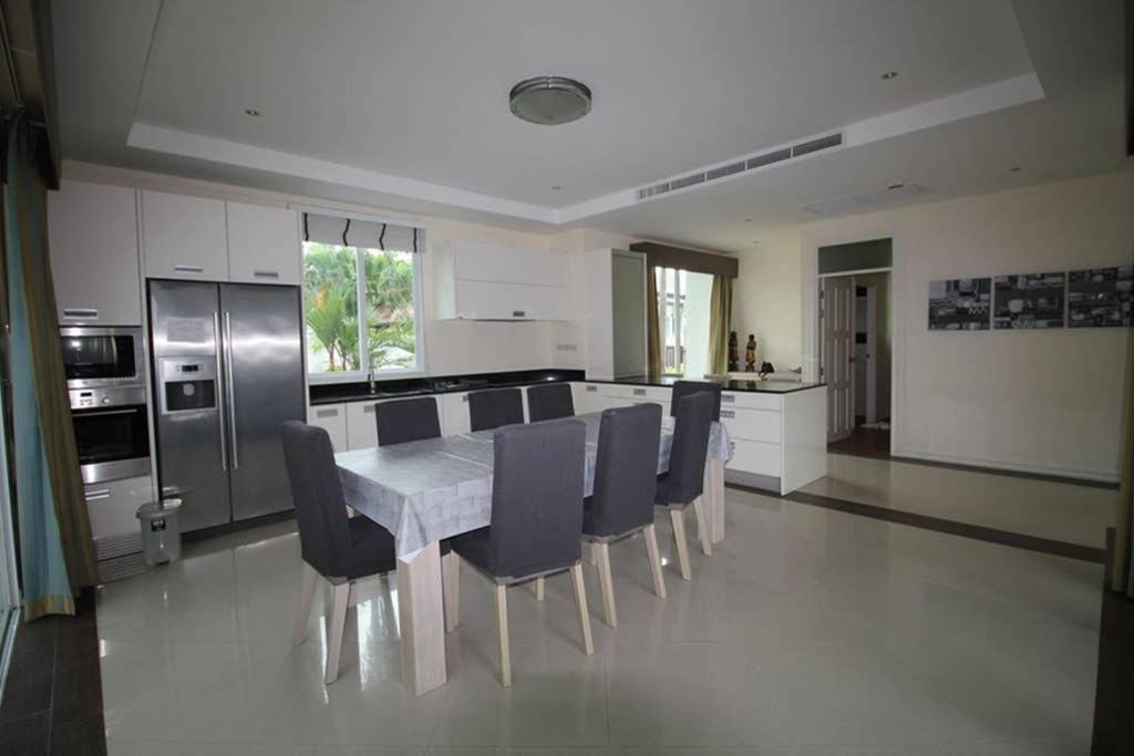 4 Bedroom Villa Kamala Beach Phuket מראה חיצוני תמונה