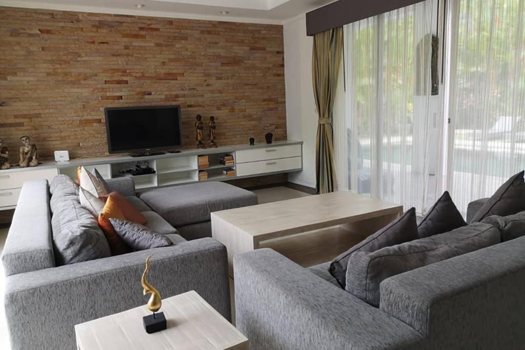 4 Bedroom Villa Kamala Beach Phuket מראה חיצוני תמונה